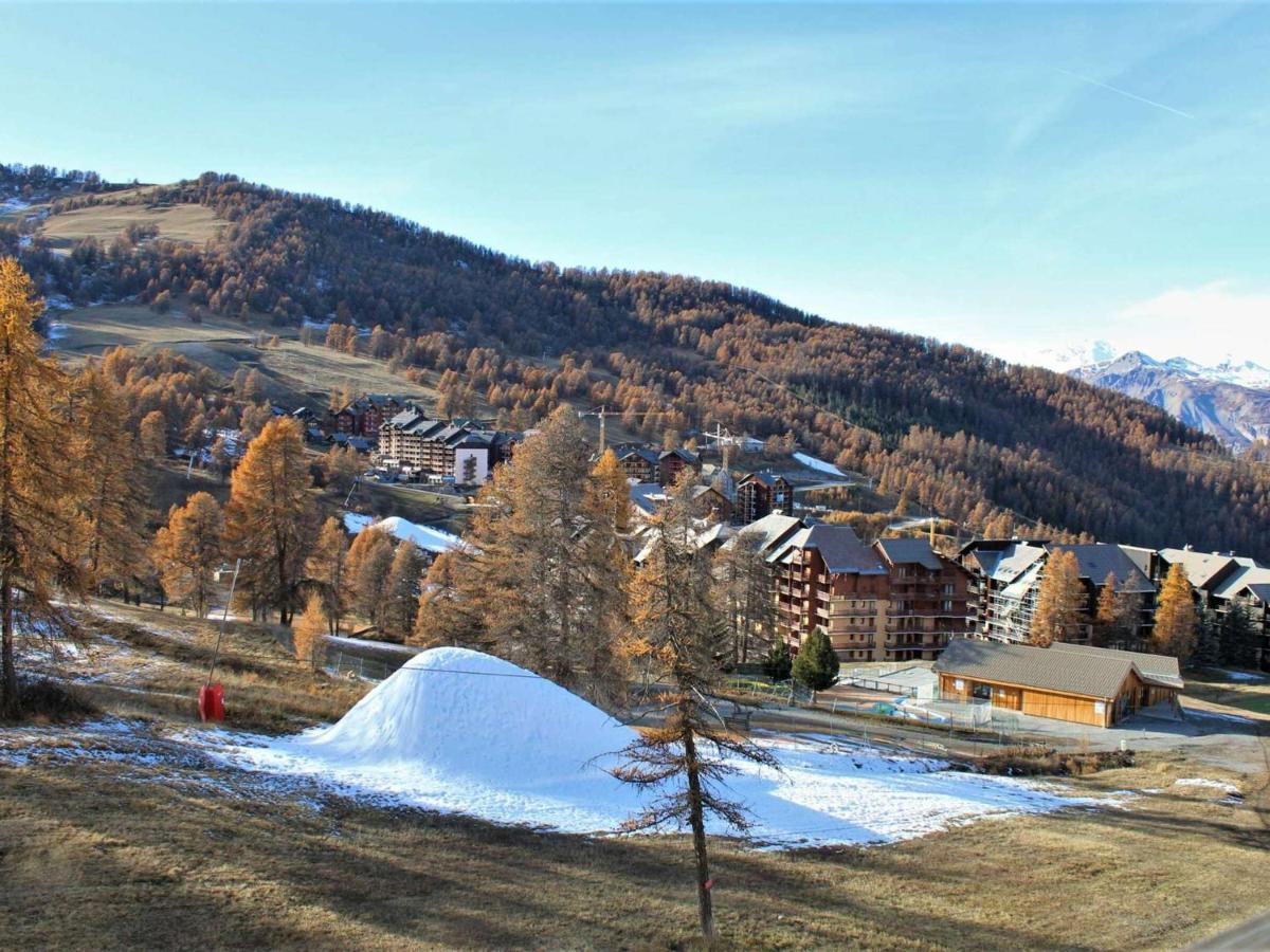 Studio Cosy A Risoul 1850 - 4 Couchages, Pied Des Pistes, Parking, Balcon - Fr-1-330-543 المظهر الخارجي الصورة